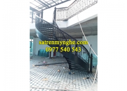 Cầu thang sắt 26